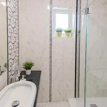 Apartamento Vacationclub - Kapitanska 10 3 *